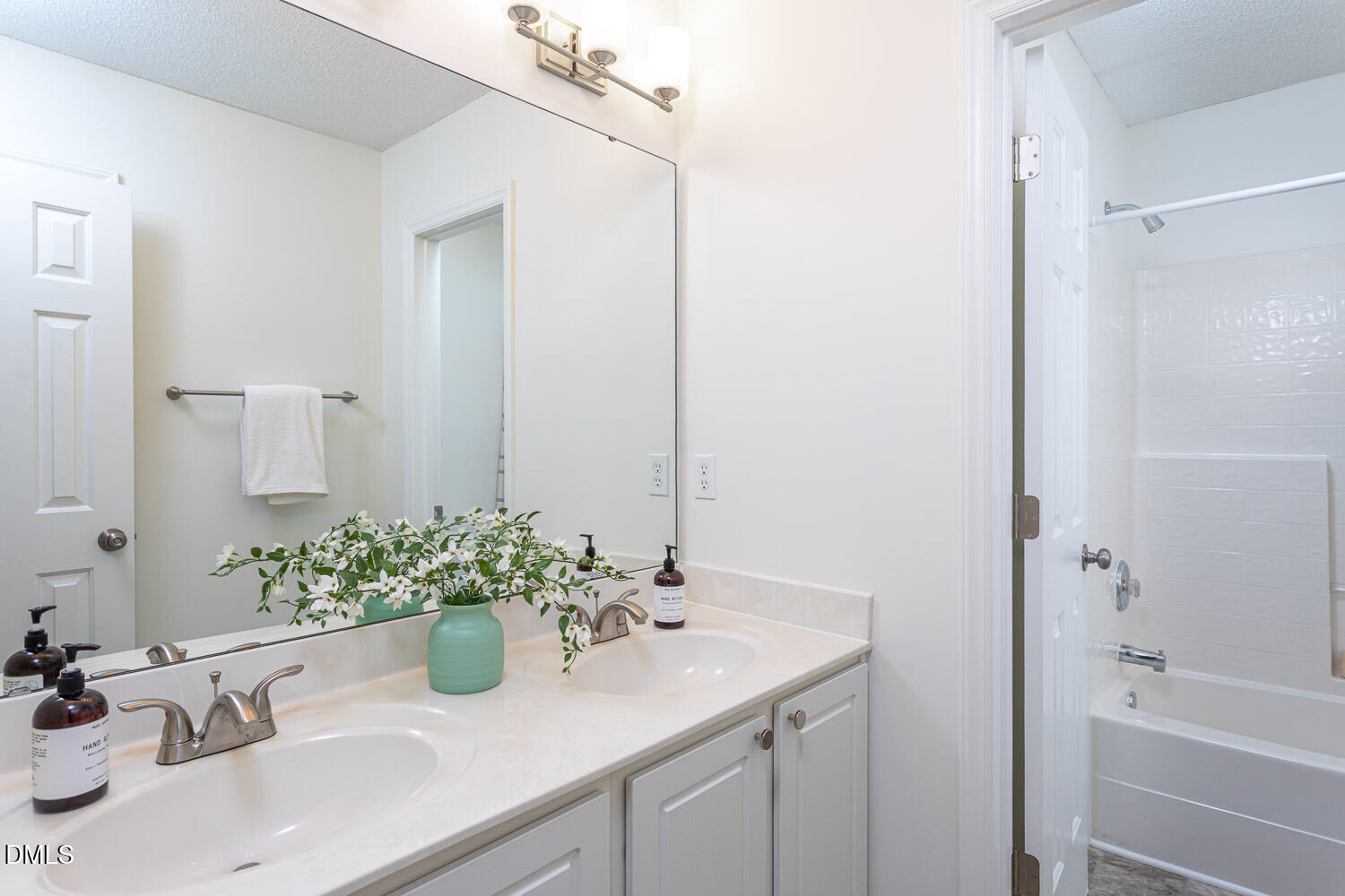 3513 Pritchard Court Raleigh, NC 27616 - Photo 20 of 29 vore-3513-prichard-24