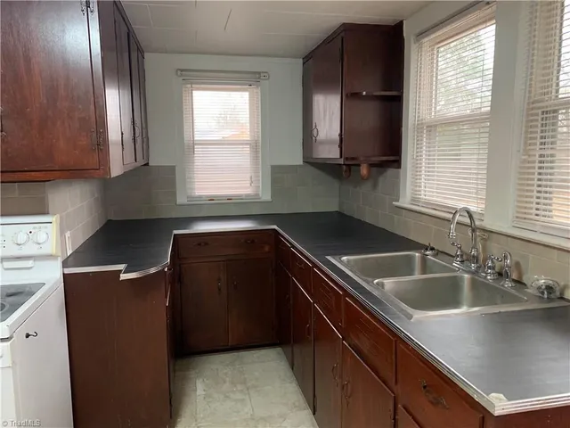 $100,000 | 1232 2nd Street, Eden, NC 27288