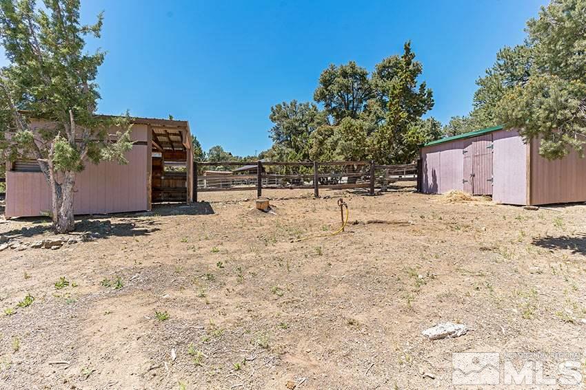 2141 Cartwright Road Reno, NV 89521 - Photo 20 of 23 a view of a yard