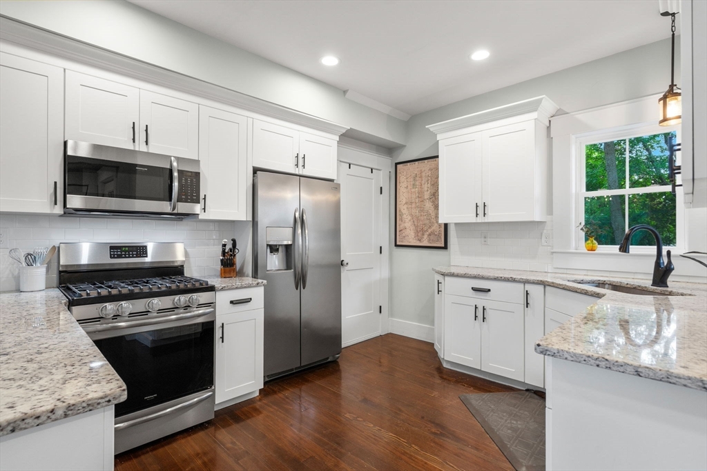 167 R Stratford Street Boston, MA 02132 - Photo 6 of 18