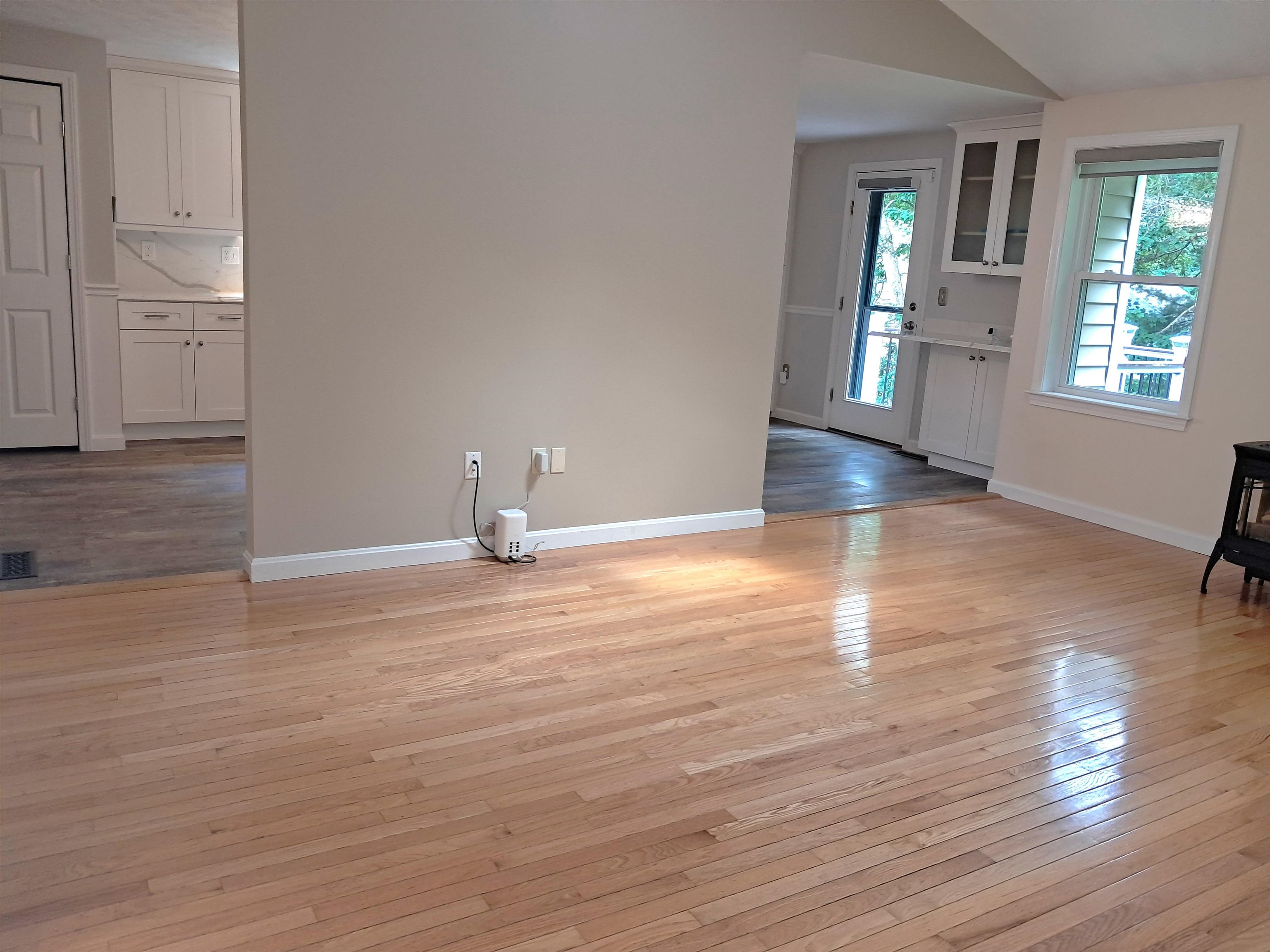 4 Sterling Way Hudson, NH 03051 - Photo 7 of 46