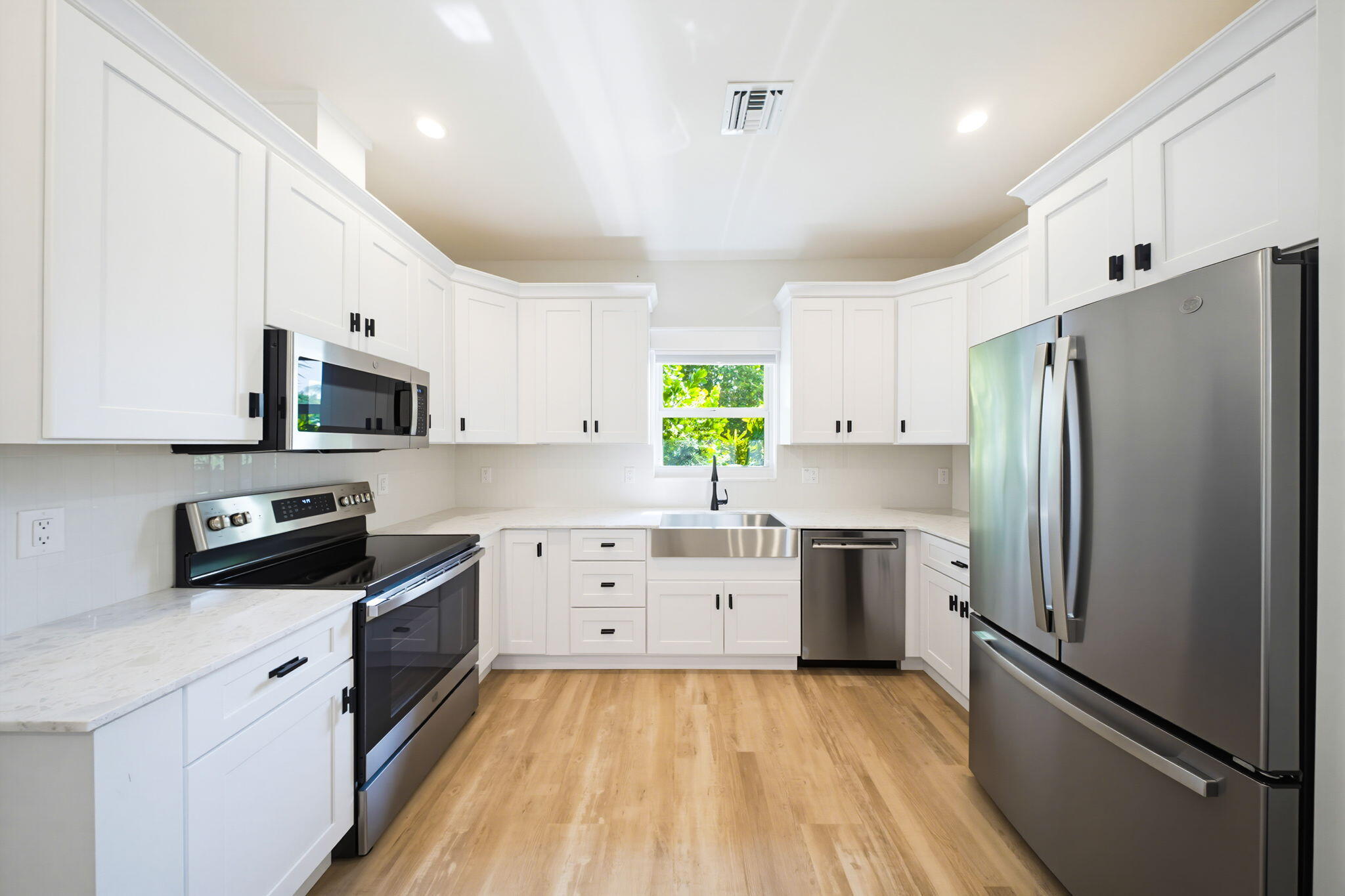 57733 Morton Street Marathon, FL 33050 - Photo 100 of 247 Bungalow 1 Kitchen