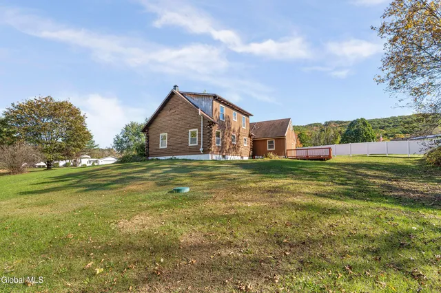 $309,900 | 113 Diane Lane, Troy, NY 12182