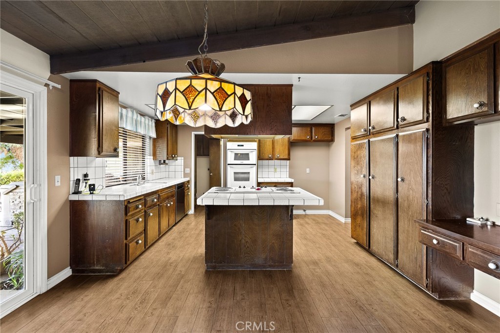 9461 Valley View Street Rancho Cucamonga, CA 91737 - Photo 11 of 27