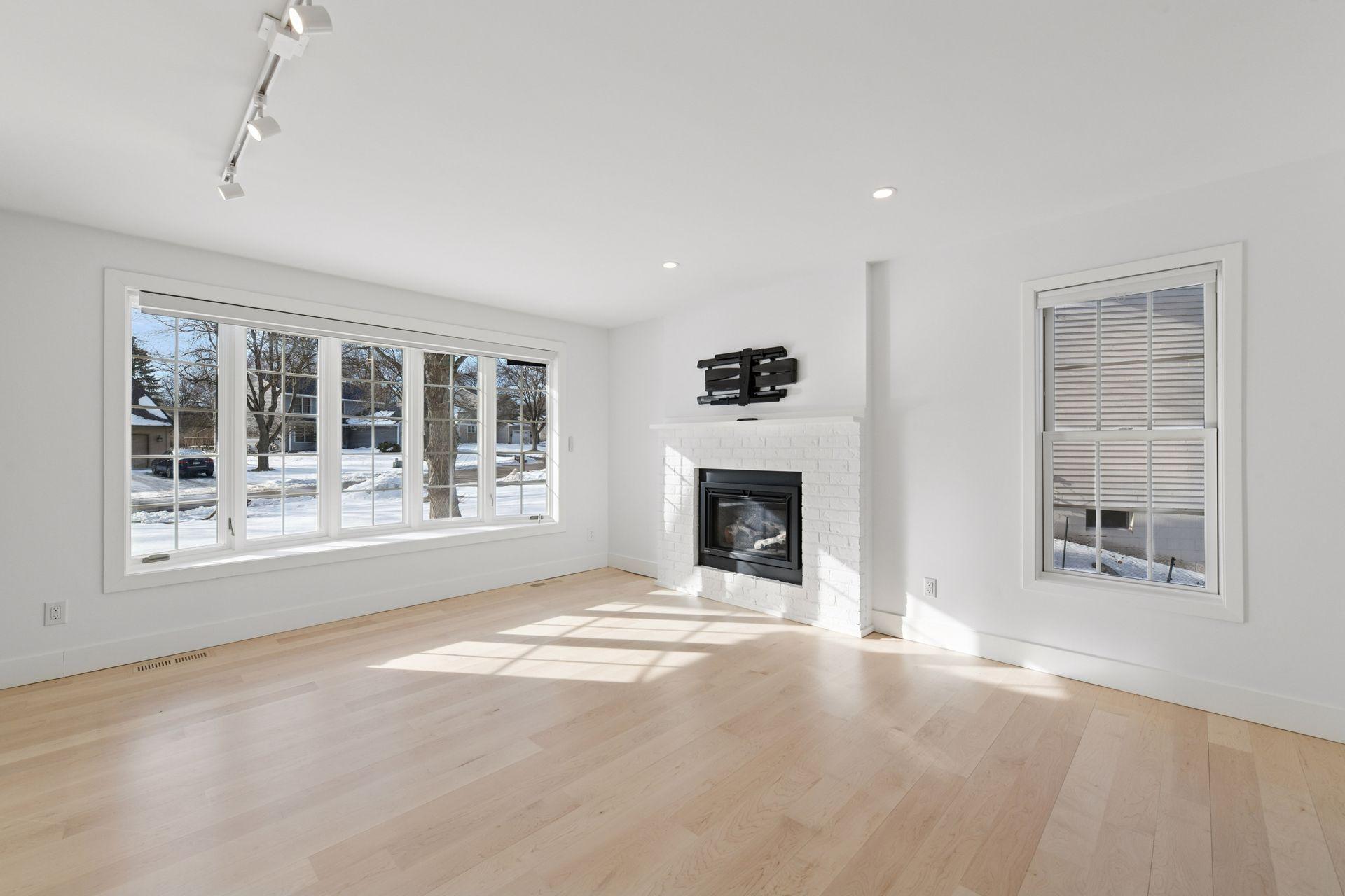 19415 Vine Ridge Road Excelsior, MN 55331 - Photo 12 of 66