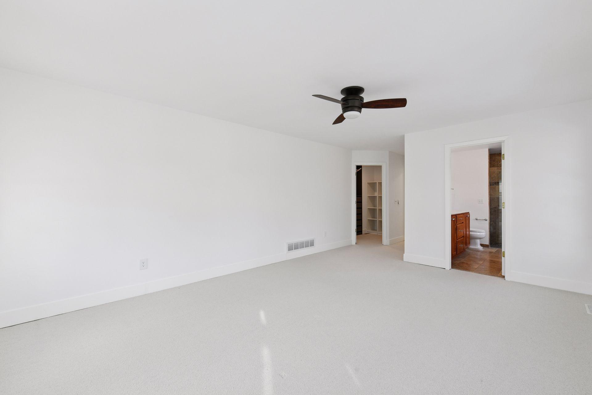 19415 Vine Ridge Road Excelsior, MN 55331 - Photo 32 of 66