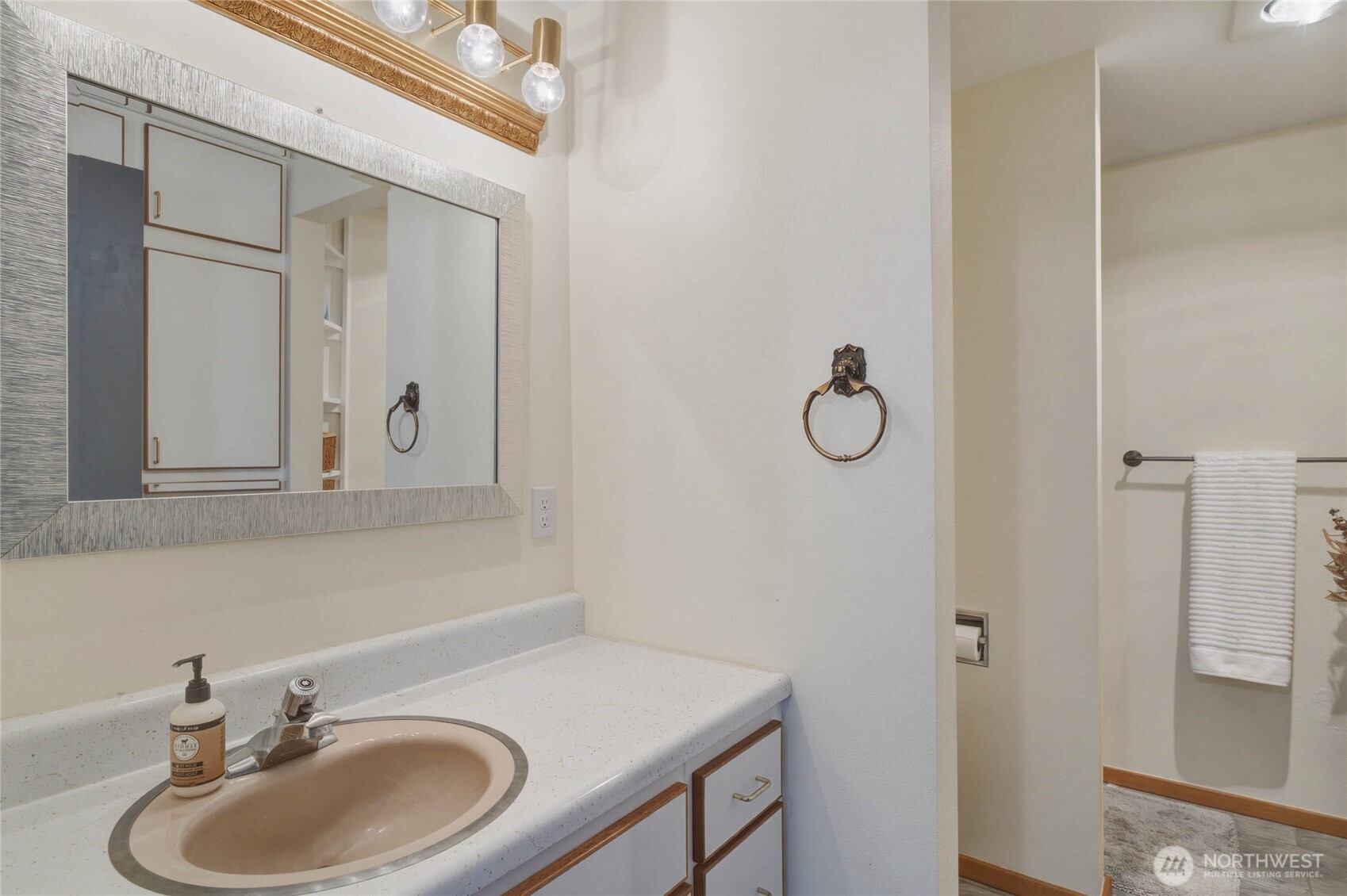 330 Sunnyslope Heights Road Wenatchee, WA 98801 - Photo 29 of 38