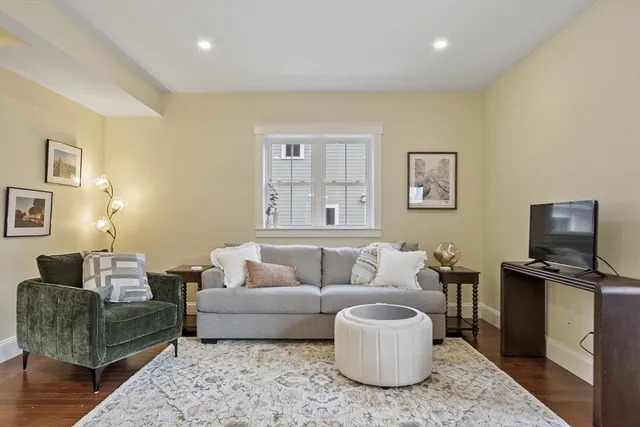 $1,199,900 | 13 Kay's Walk, Unit 13, Carlisle, MA 01741