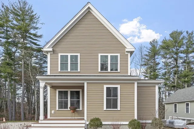 $1,199,900 | 13 Kay's Walk, Unit 13, Carlisle, MA 01741