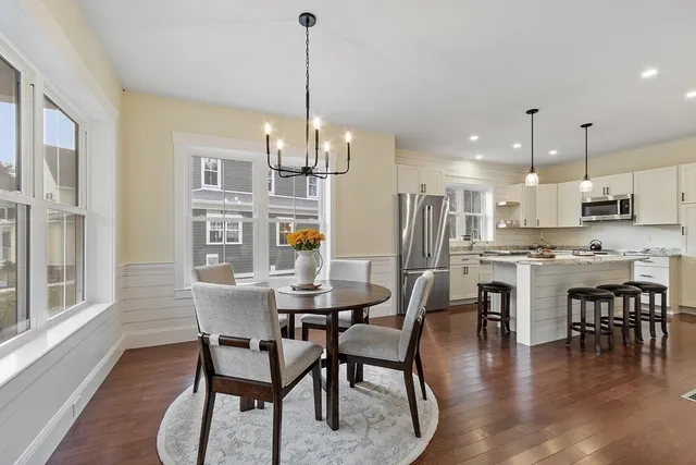 $1,199,900 | 13 Kay's Walk, Unit 13, Carlisle, MA 01741