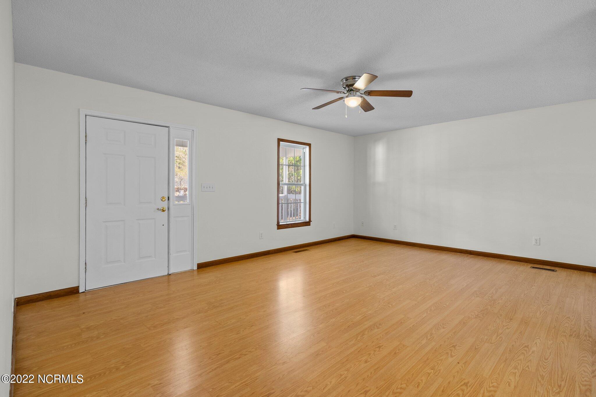 603 Calabash Road Northwest Calabash, NC 28467 - Photo 26 of 52 29-web-or-mls-DSC09508