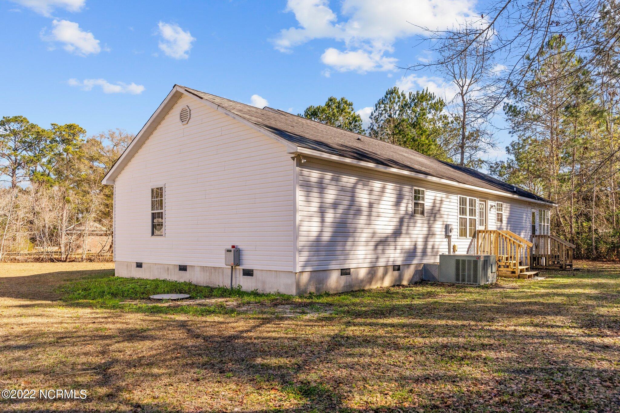 603 Calabash Road Northwest Calabash, NC 28467 - Photo 48 of 52 52-web-or-mls-DSC09584
