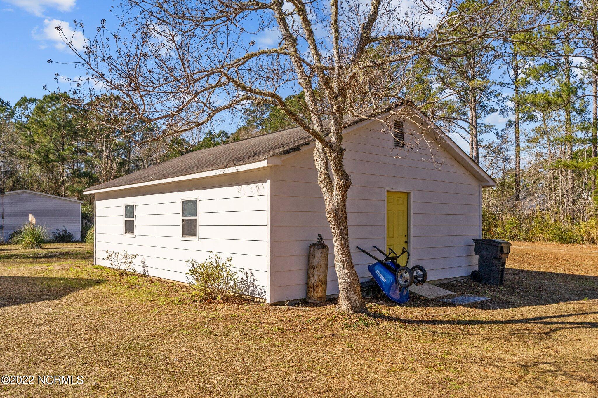 603 Calabash Road Northwest Calabash, NC 28467 - Photo 8 of 52 10-web-or-mls-DSC09573