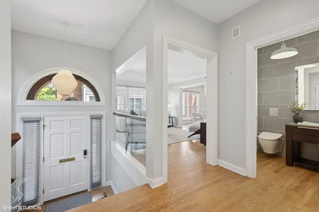 $1,100,000 | 28 South Clay Street, Hinsdale, IL 60521