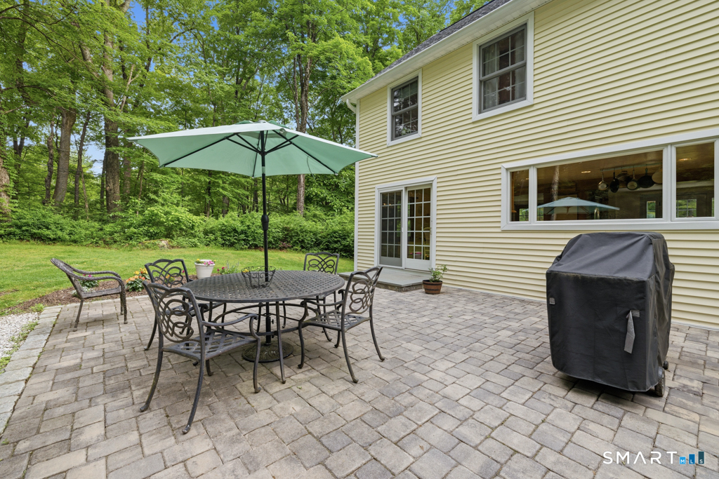 76 Pocahontas Road Redding, CT 06896 - Photo 30 of 32