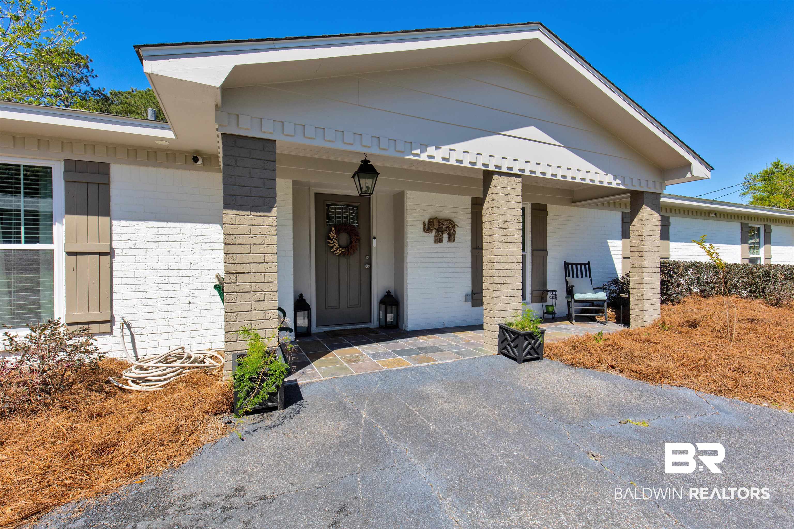 4200 Spring Valley Drive South Mobile, AL 36693 - Photo 4 of 22