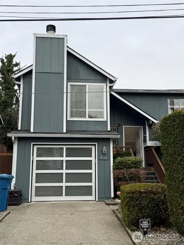 $3,950 | 932 22nd Avenue South, Seattle, WA 98144
