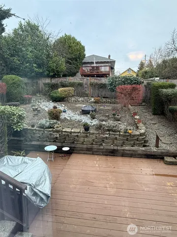 $3,950 | 932 22nd Avenue South, Seattle, WA 98144