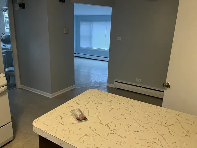 $1,000 | 13940 South Edbrooke Avenue, Unit 2W, Riverdale, IL 60827