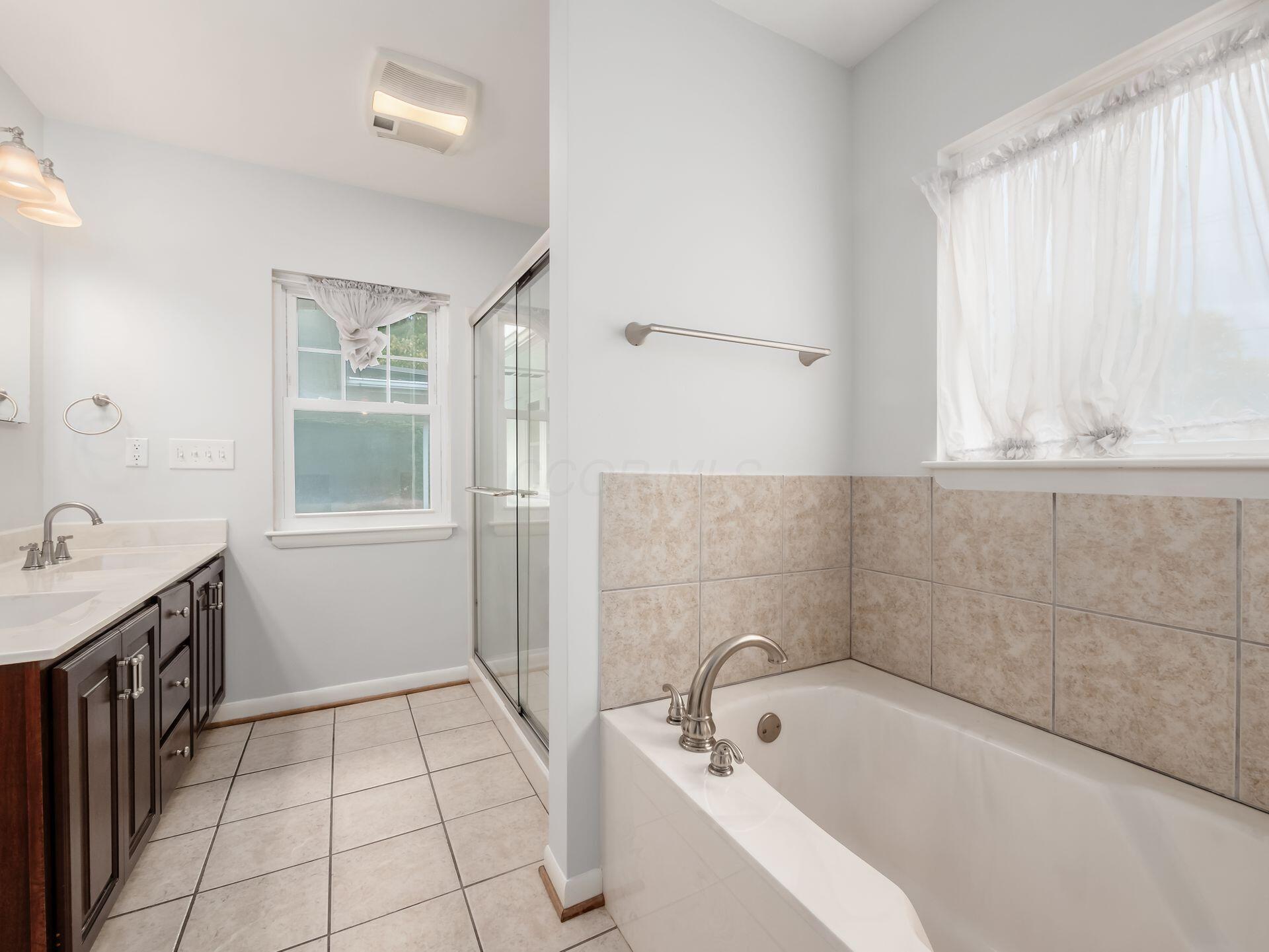 2081 Fishinger Road Upper Arlington, OH 43221 - Photo 33 of 77 034_7434_N 2081 Fishinger 084
