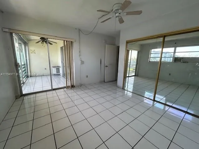 $60,300 | 285 Northeast 191st Street, Unit 2923, Miami, FL 33179