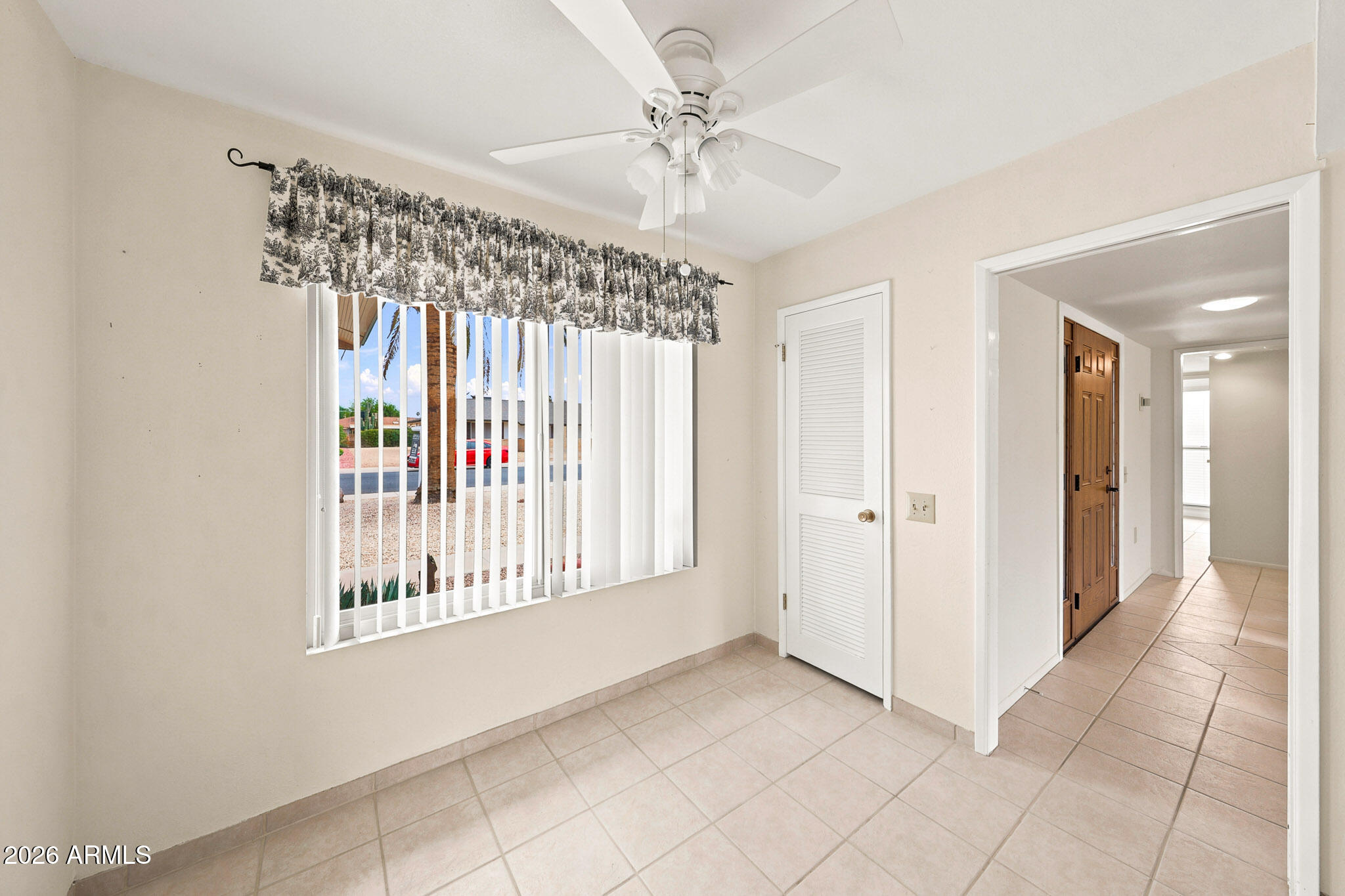 15410 North Ridgeview Road Sun City, AZ 85351 - Photo 12 of 43 Kitchen Nook