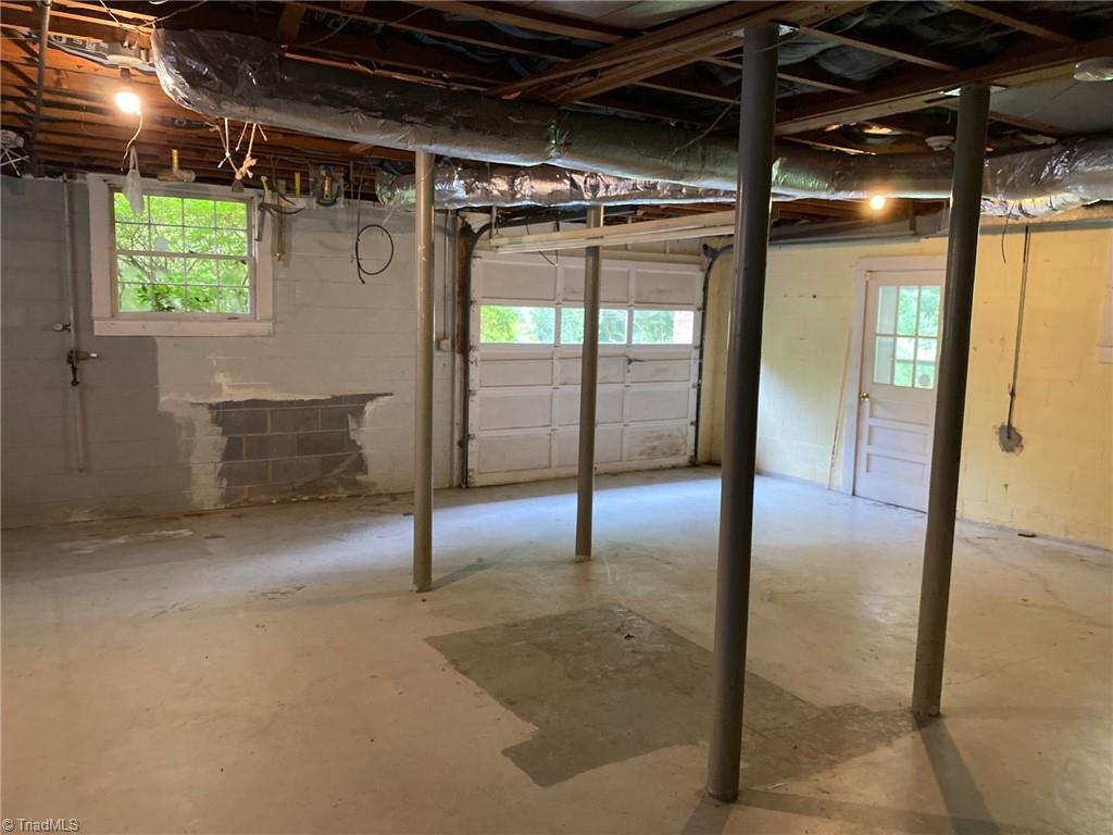 419 Kyle Road Winston-Salem, NC 27104 - Photo 12 of 15 Gallery Image 12