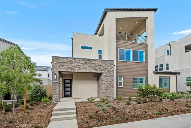 $4,450 | 532 Neilson, Irvine, CA 92618