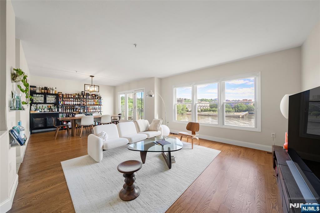 250 The Promenade Edgewater, NJ 07020 - Photo 2 of 22