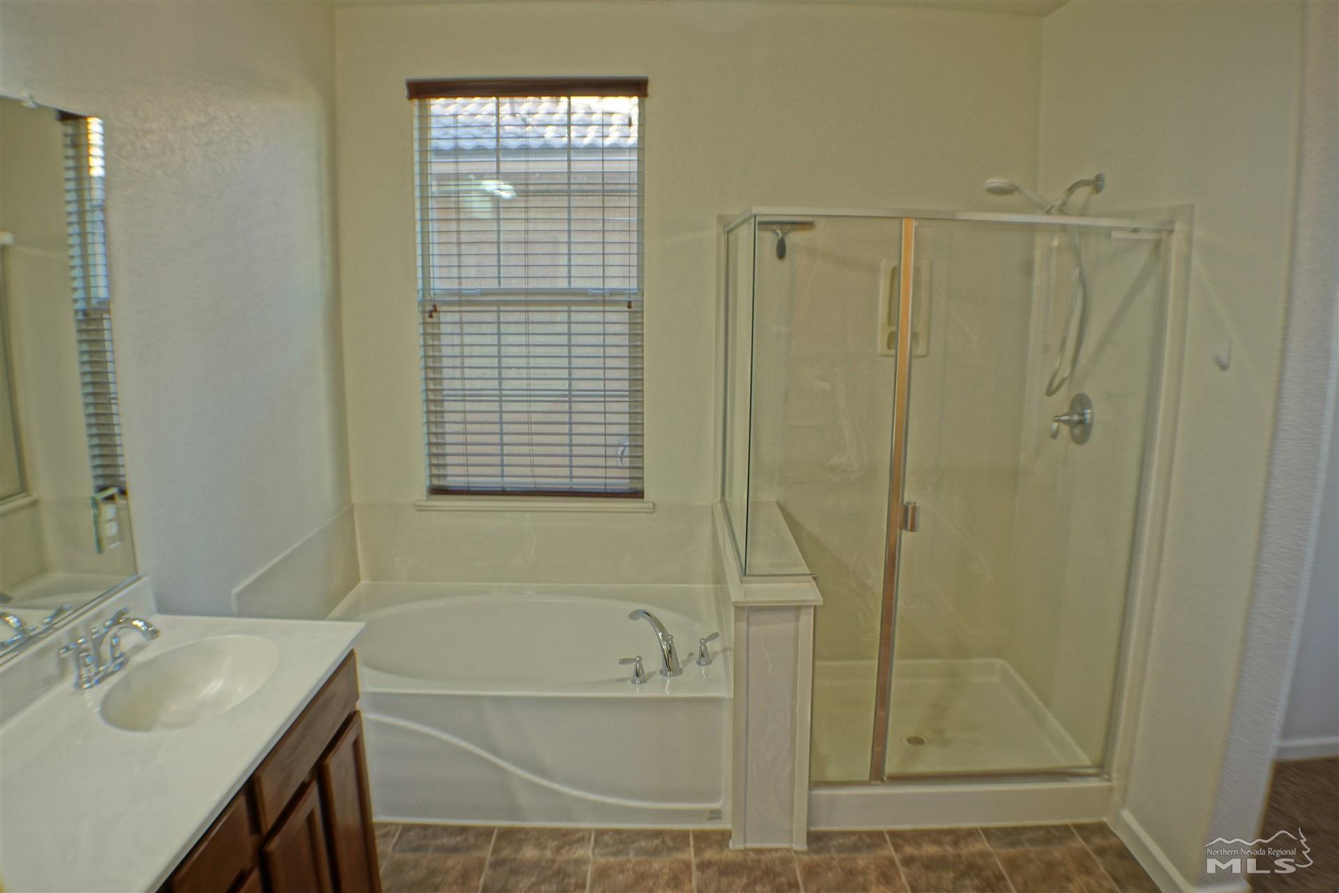 1740 Dark Horse Road Reno, NV 89521 - Photo 13 of 25