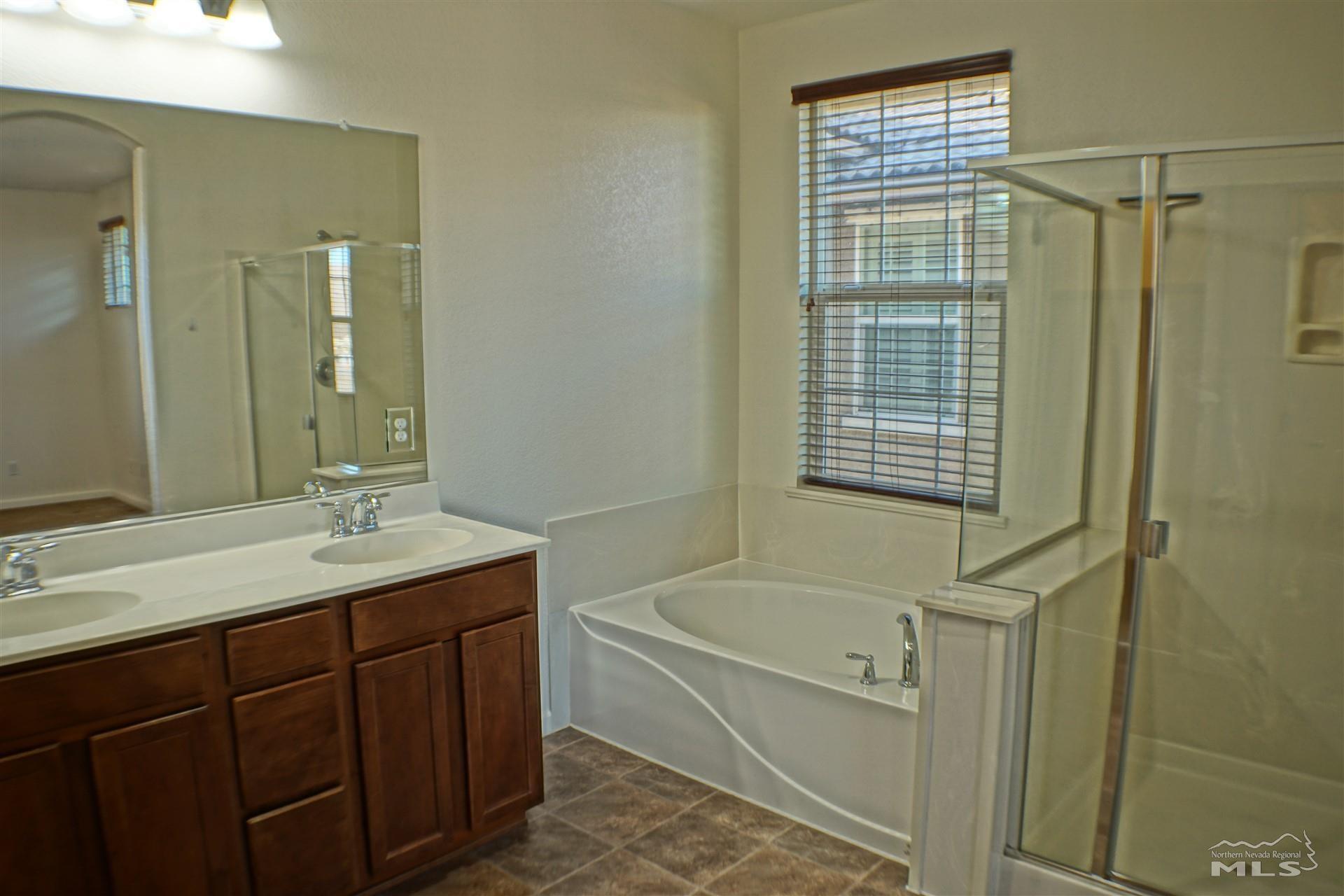 1740 Dark Horse Road Reno, NV 89521 - Photo 14 of 25