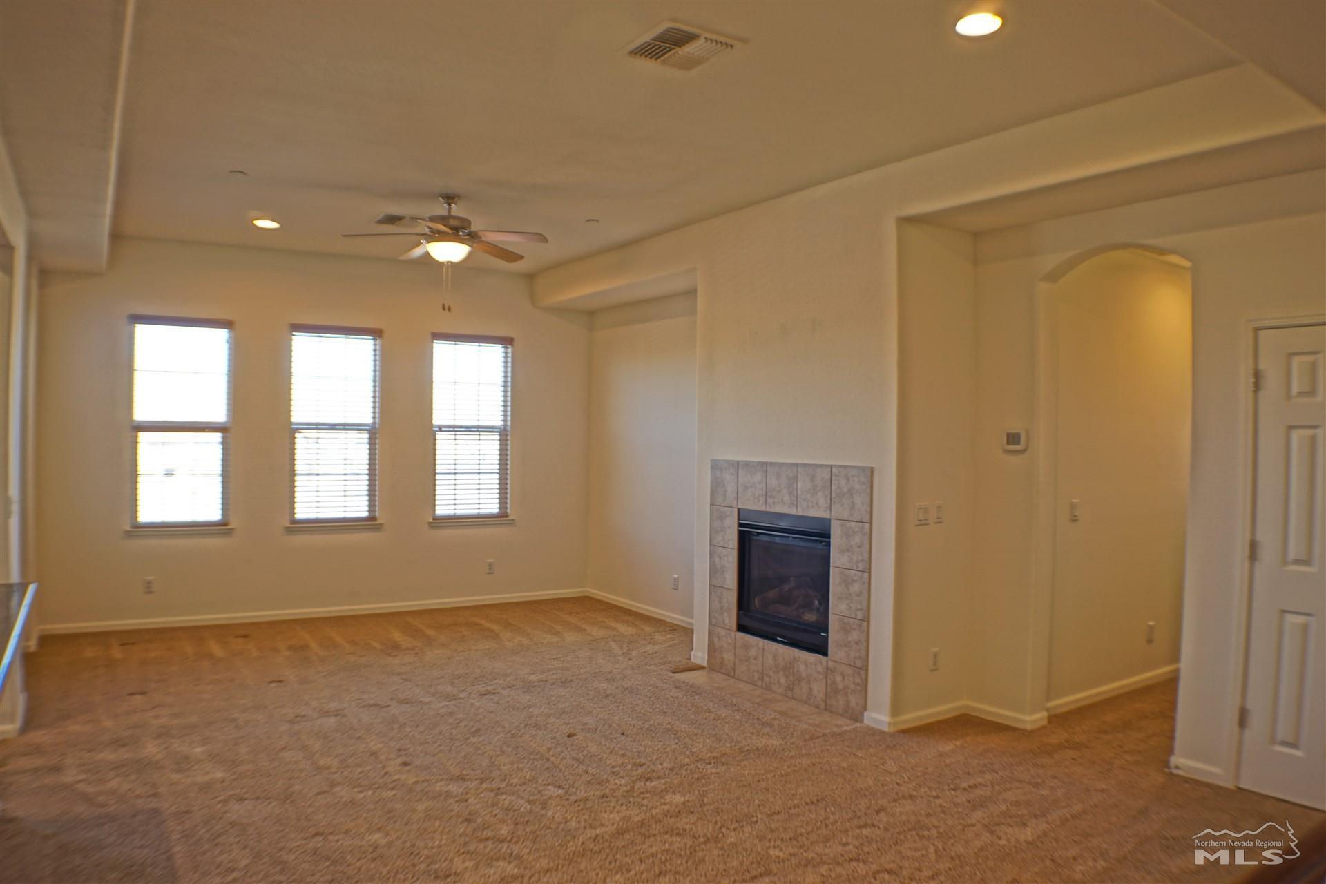 1740 Dark Horse Road Reno, NV 89521 - Photo 4 of 25