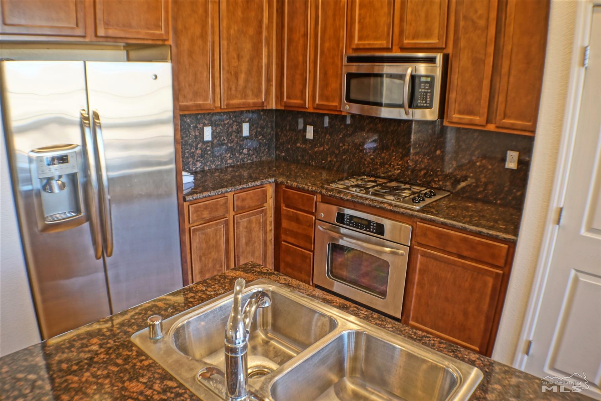 1740 Dark Horse Road Reno, NV 89521 - Photo 9 of 25