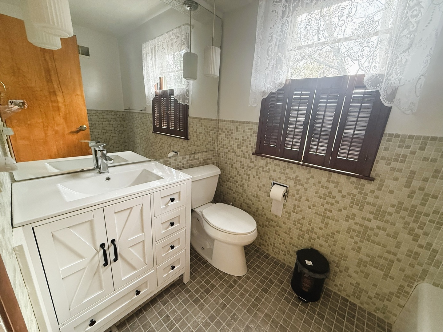 609 Moss Place Dixon, IL 61021 - Photo 13 of 35