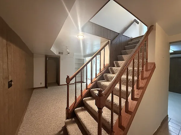 $289,000 | 609 Moss Place, Dixon, IL 61021