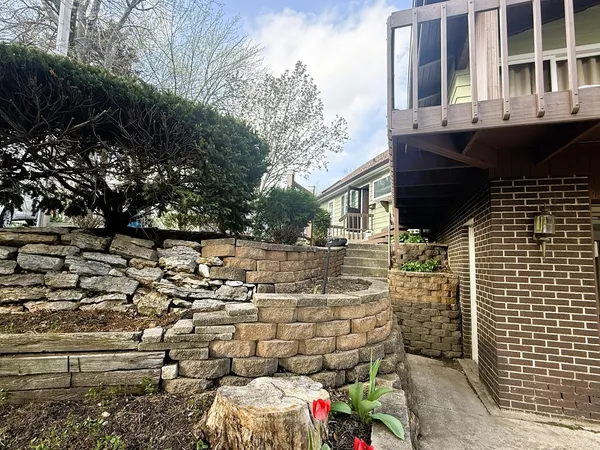 $289,000 | 609 Moss Place, Dixon, IL 61021