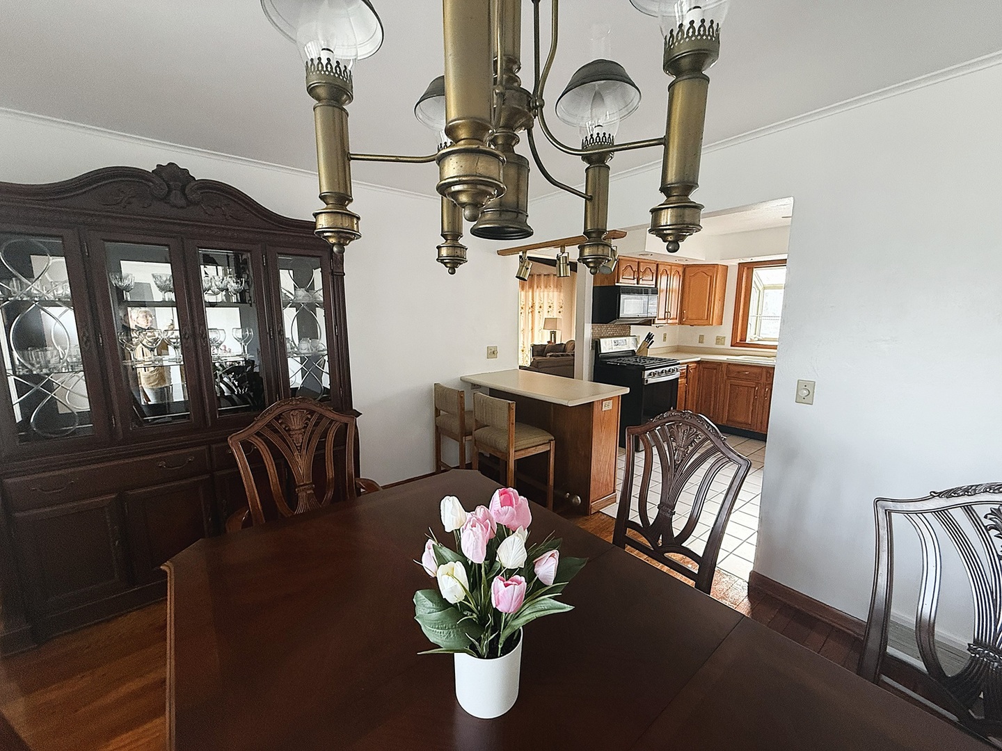 609 Moss Place Dixon, IL 61021 - Photo 7 of 35