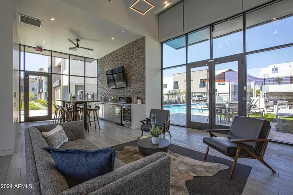 $1,908 | 9700 South Central Avenue, Unit 2, Phoenix, AZ 85042
