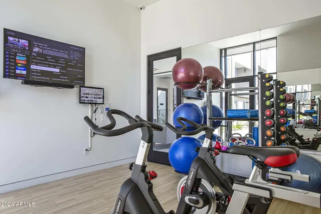 $1,908 | 9700 South Central Avenue, Unit 2, Phoenix, AZ 85042