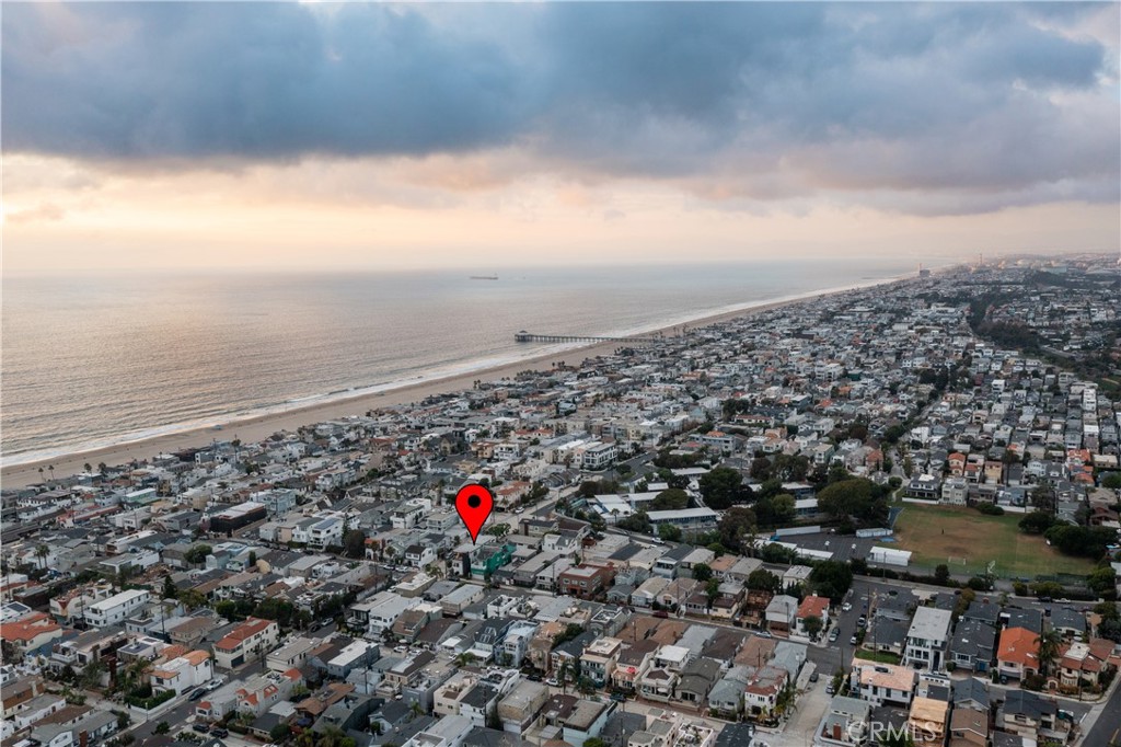 3218 Morningside Drive Hermosa Beach, CA 90254 - Photo 40 of 43 an aerial view of a beach