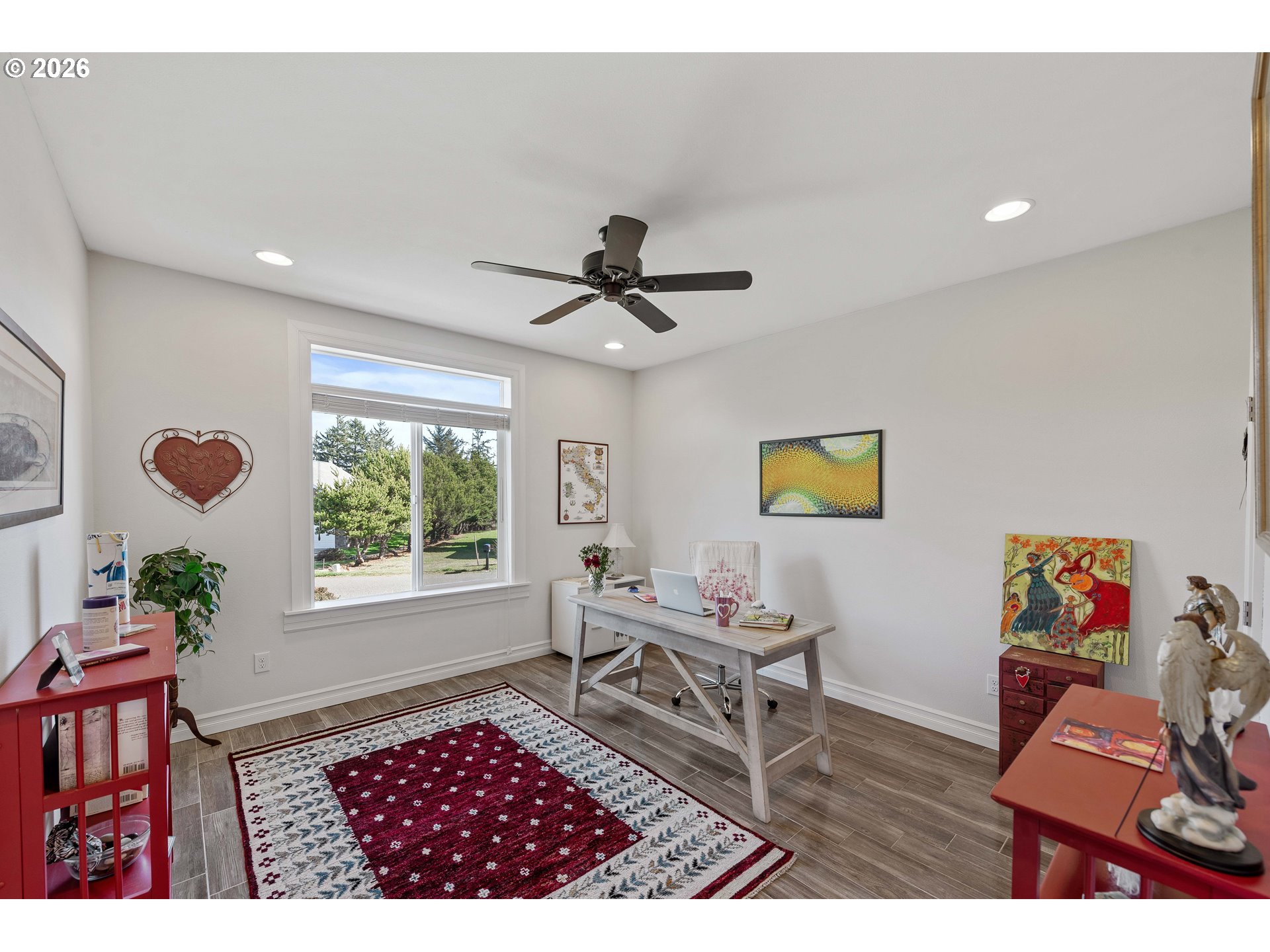 3220 Natalie Way Bandon, OR 97411 - Photo 29 of 43 Bedroom