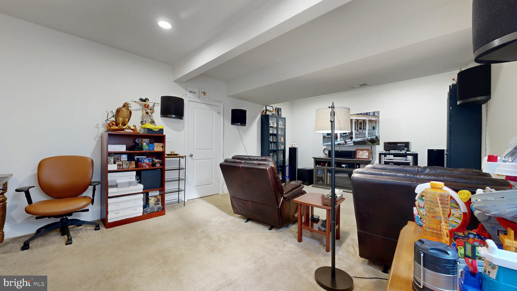 819 Mapleton Avenue Middletown, DE 19709 - Photo 35 of 56 a living room with furniture