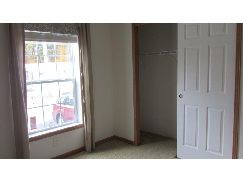 4 1st Street Exeter, NH 03833 - Photo 5 of 9