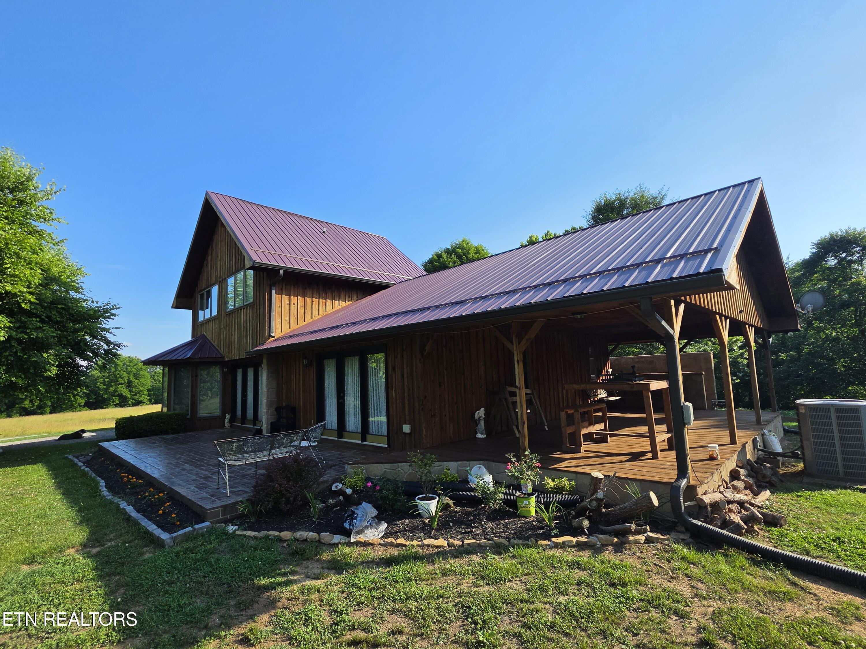 264 Carlos Road Sneedville, TN 37869 - Photo 14 of 58 20260611_181428