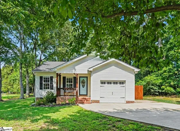 $315,000 | 106 Lilly Street, Simpsonville, SC 29681