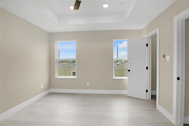 $1,750 | 835 22nd Street, San Leon, TX 77539