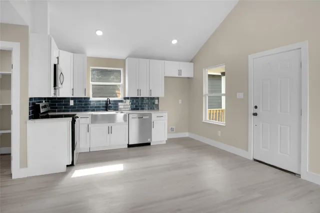 $1,750 | 835 22nd Street, San Leon, TX 77539