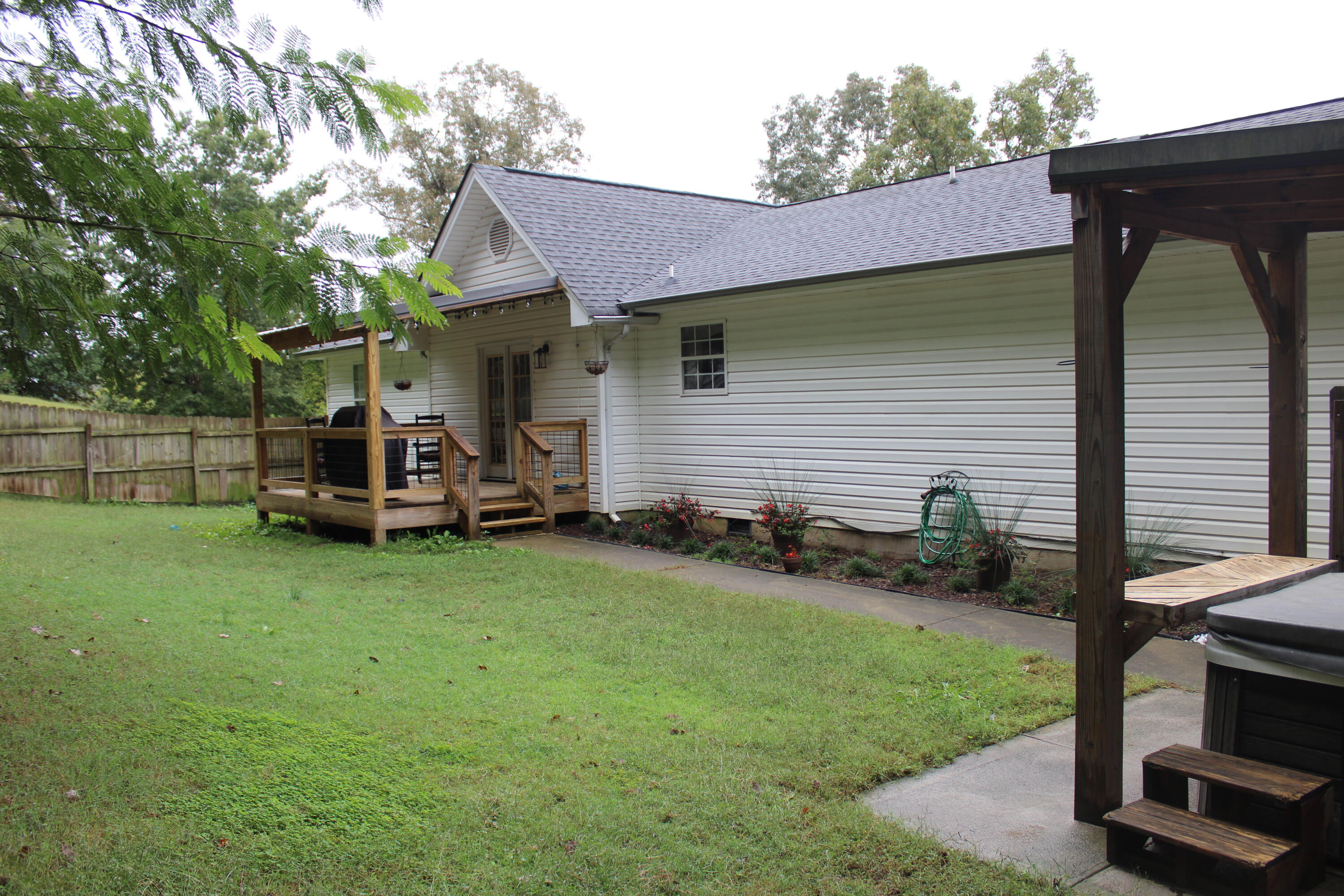 7019 McDaniel Road Harrison, TN 37341 - Photo 13 of 18 191020CD-8973-40F2-8593-BB62832A8F10
