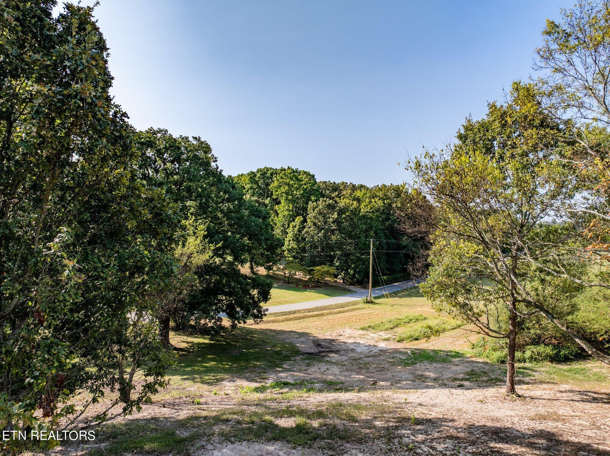 18505 Sunnyside Road Philadelphia, TN 37846 - Photo 22 of 38 18505-Sunnyside-Rd-Philadelphia-TN-23 (1