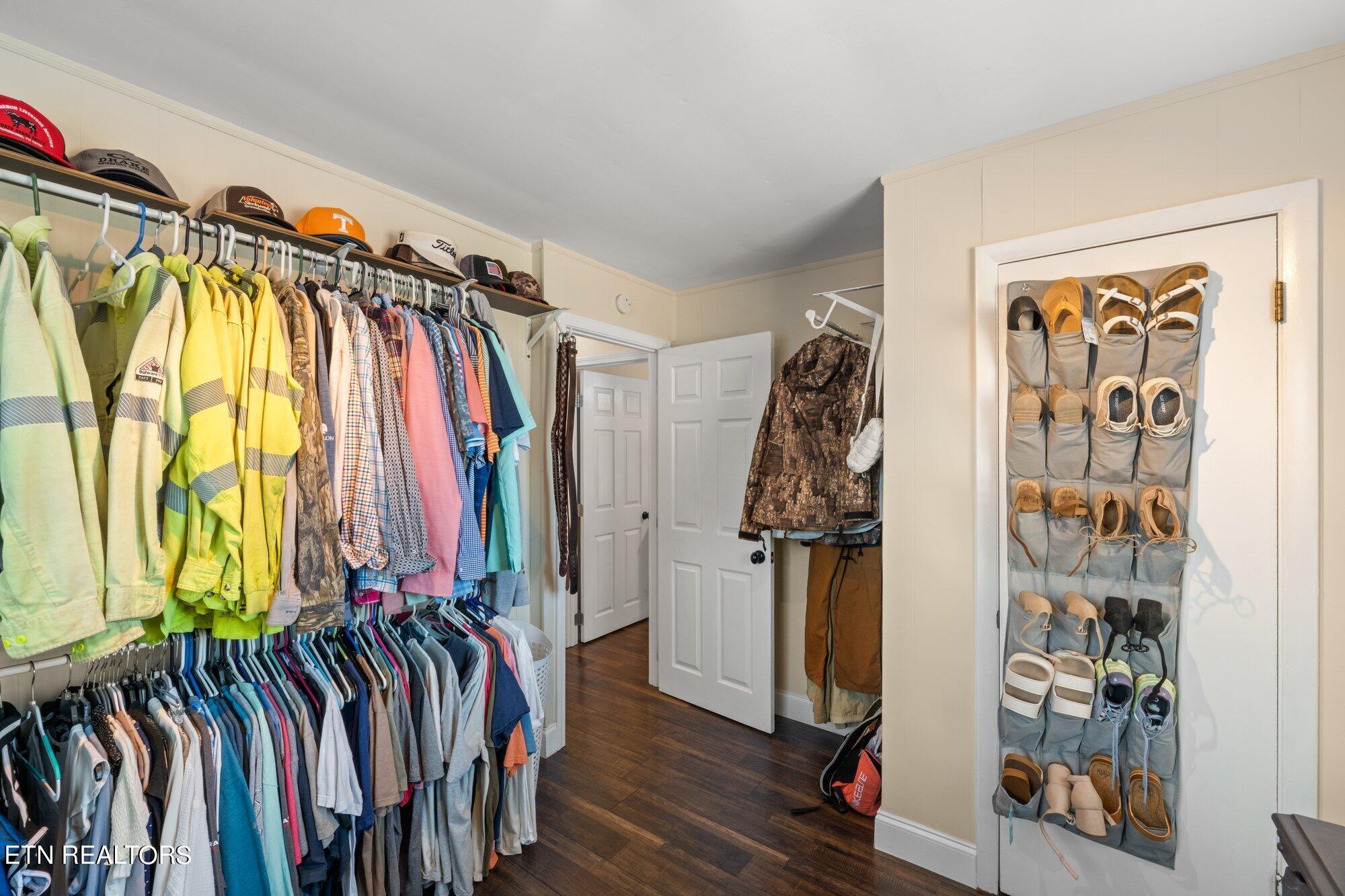 18505 Sunnyside Road Philadelphia, TN 37846 - Photo 29 of 38 18505-Sunnyside-Rd-Philadelphia-TN-17 (1